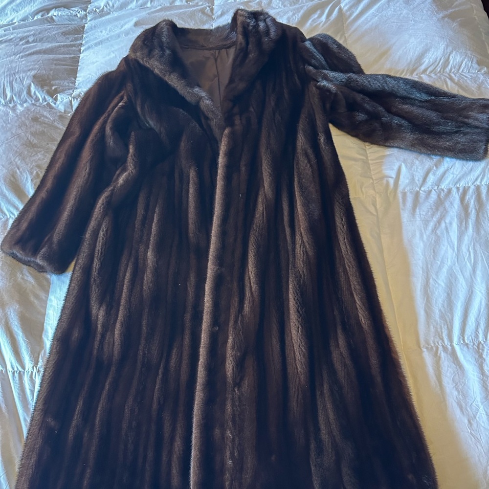 Full length Blue Diamond mink coat. Size 6. 48” length. Sleeves are 24” long